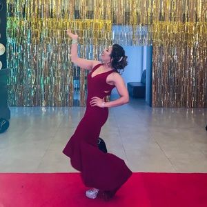 Meet your Posher, Laura